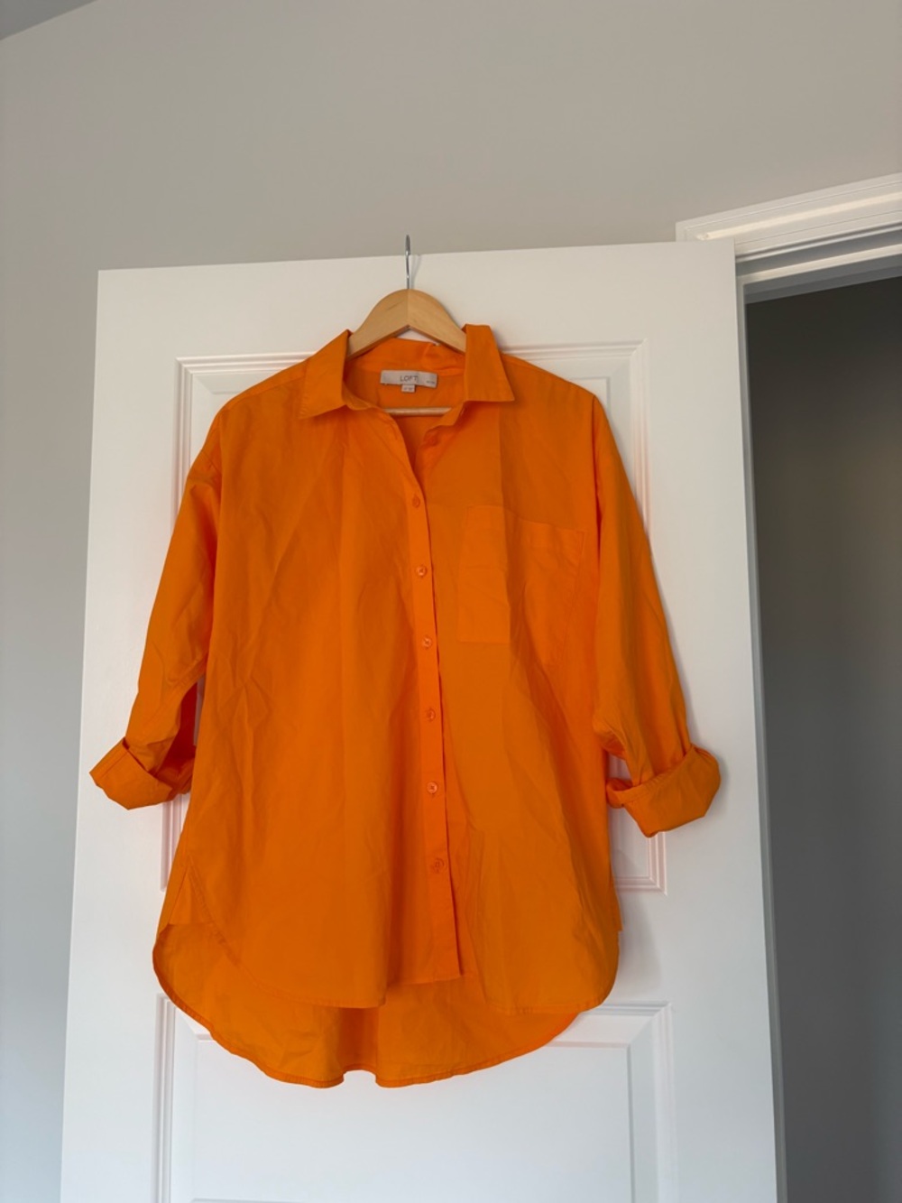 LOFT Bright Orange Button-Down Shirt Women’s Large Petite